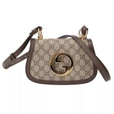 Gucci hand bagBoutique De Royal
Location Icon Search
Cart
724645 K9GSG 8367 BEIGE GUCCI WOMEN BAG
GG.BG-049

Regular priceRs.840,000 Sale priceRs.714,000 Save 15%
Quantity
1
Size
Default Title
The Gucci Blondie Mini Shoulder Bag is a compact and elegant
